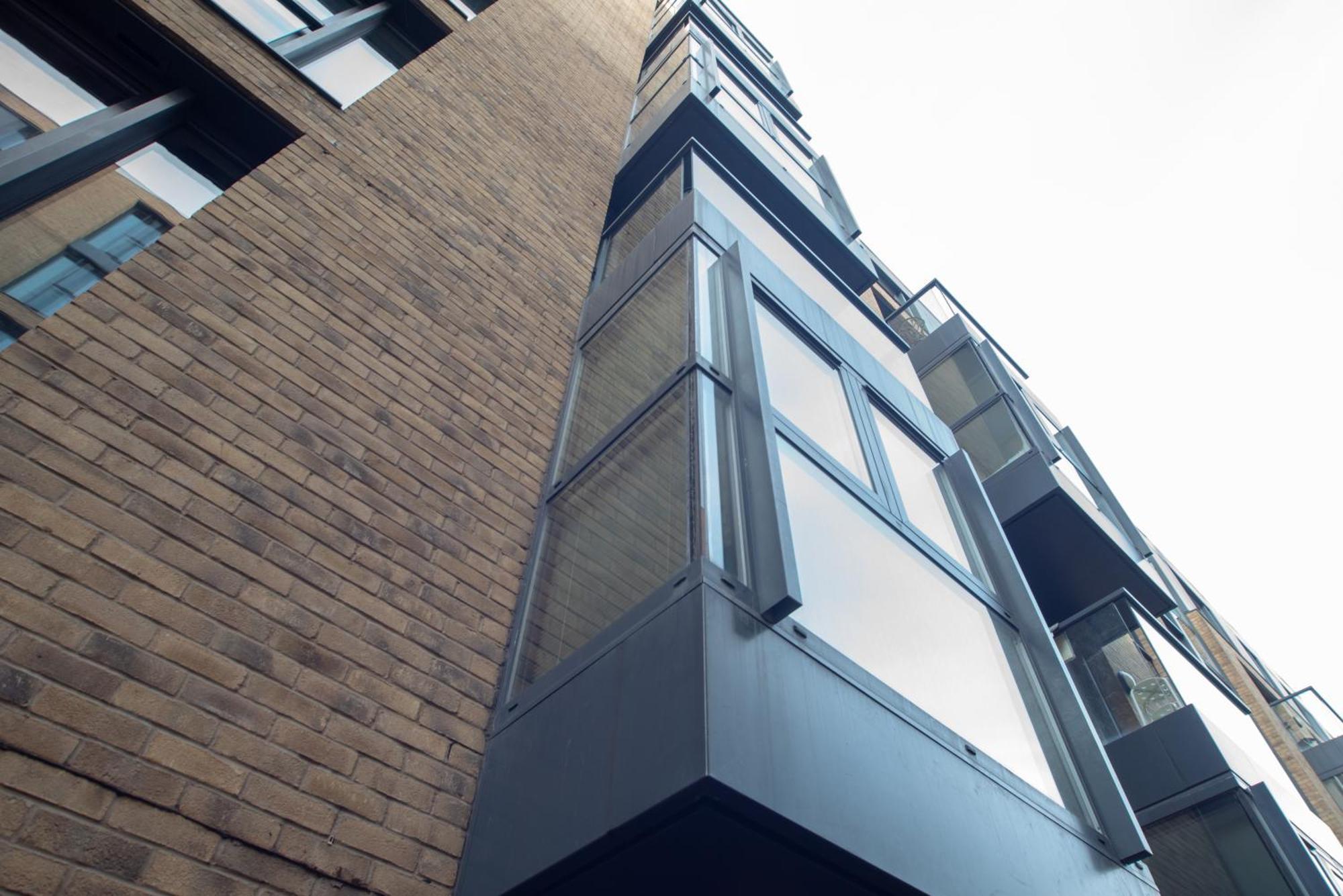Spacious 1 Bed Apartment With Workspace, Coffee & Free Secure Parking เบอร์มิงแฮม ภายนอก รูปภาพ